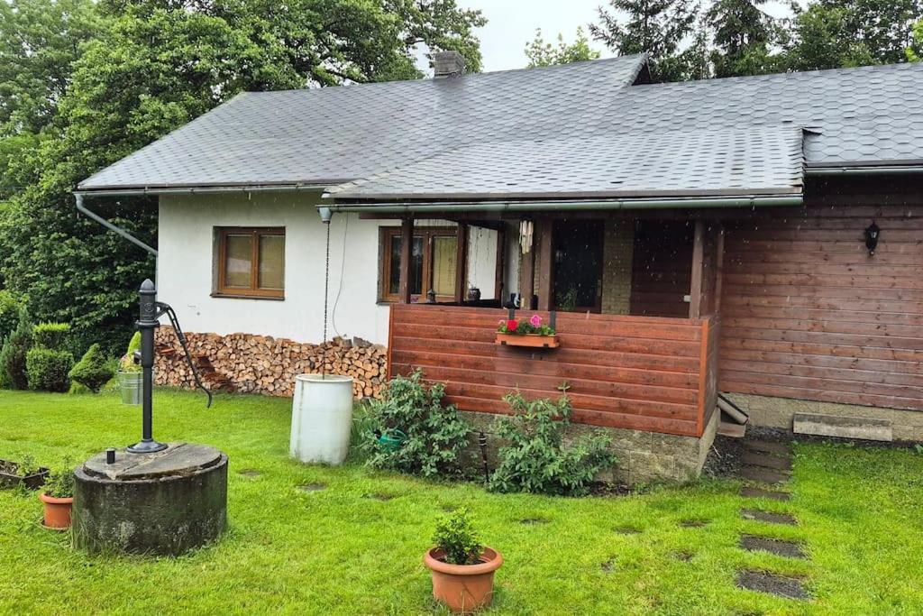 Chaloupka Amalka Apartment Roznov pod Radhostem Luaran gambar